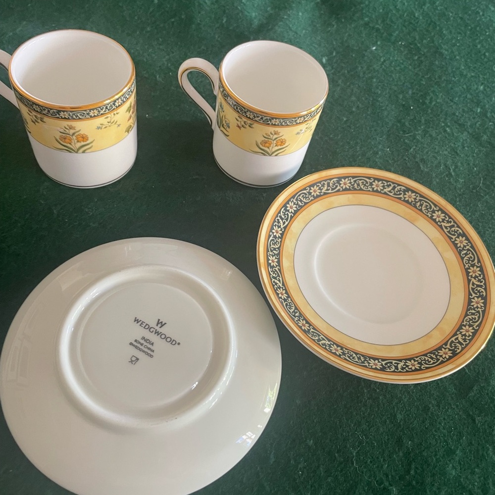 Wedgwood India - 2 demitasse cups and saucers.